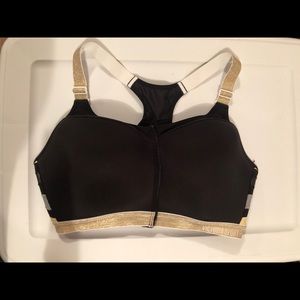 Victoria Sport Bra - 36DD